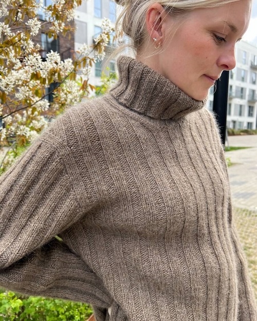 PetiteKnit - Hazel Sweater