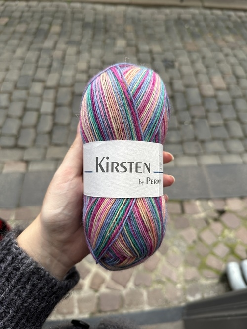 Kirsten fv. 885401