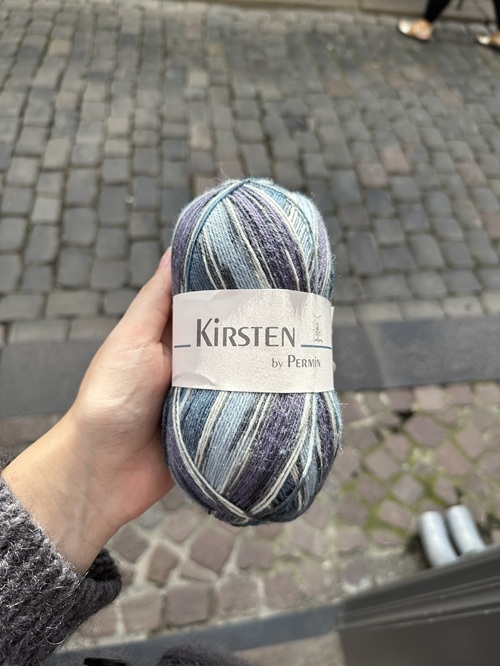 Kirsten fv. 885415
