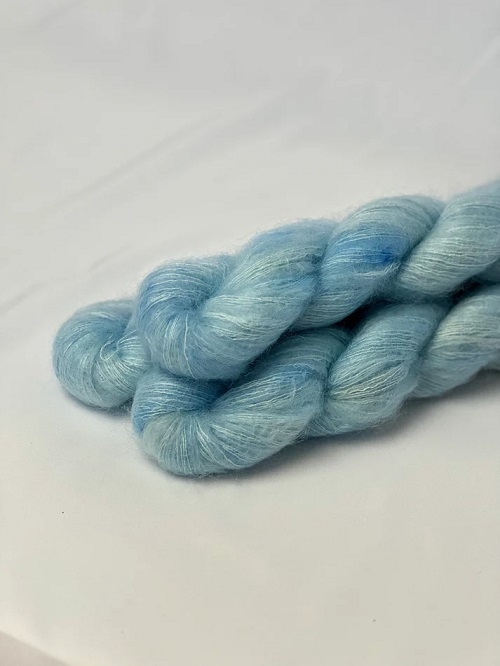 Silk Mohair fra Unik Garn - Isblå