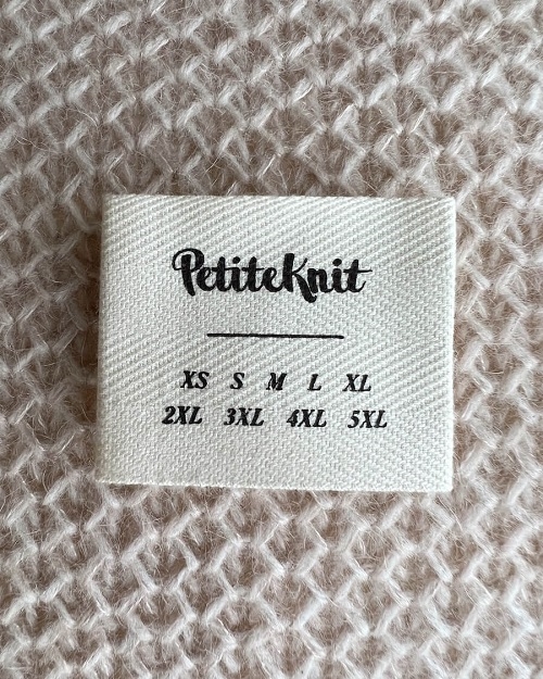 PetiteKnit -Label - "XS S M L XL 2XL 3XL 4XL 5XL"